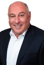 Michael Kovacs Photo